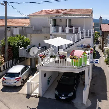 Basic With Garage Parking